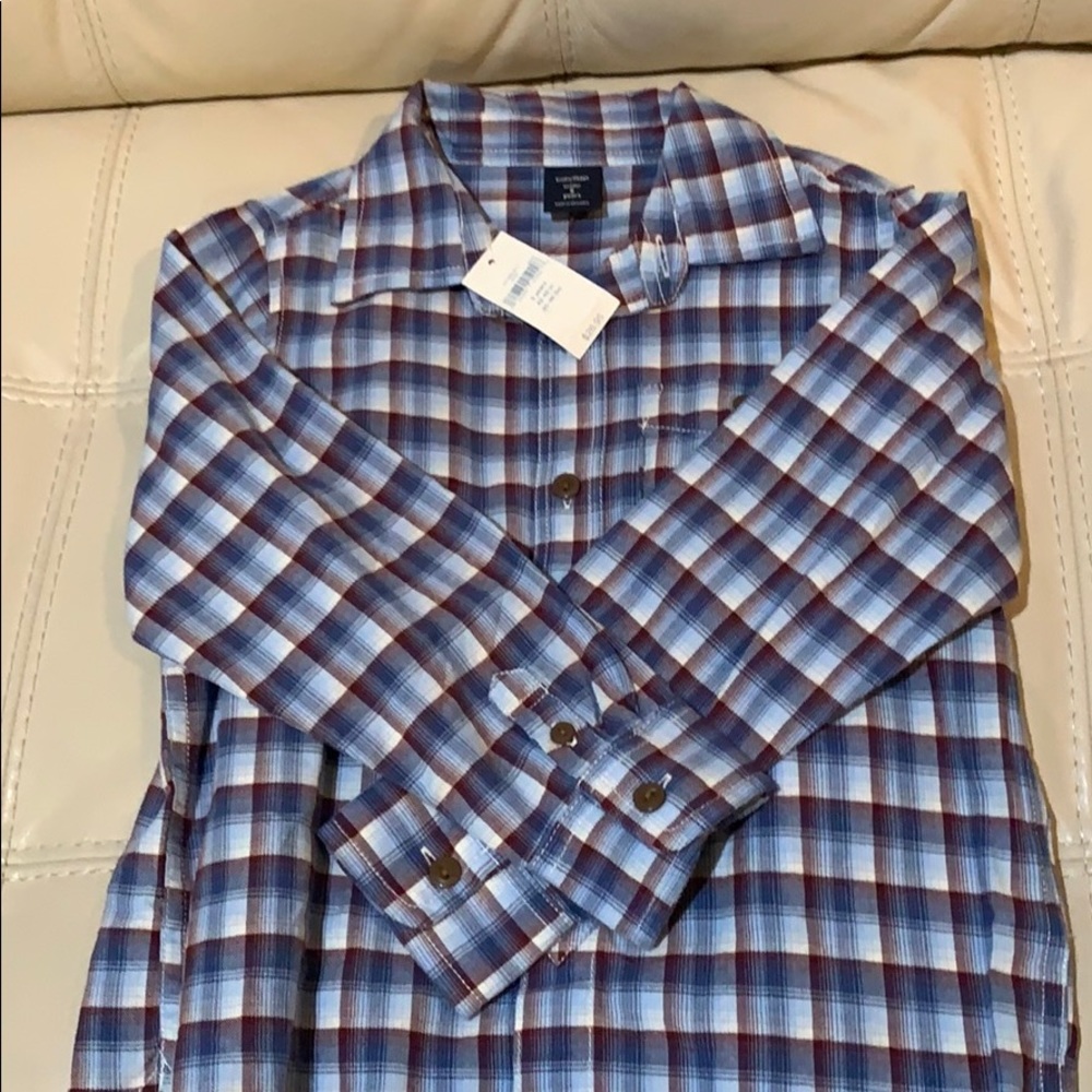 NWT long sleeve shirt, size 5